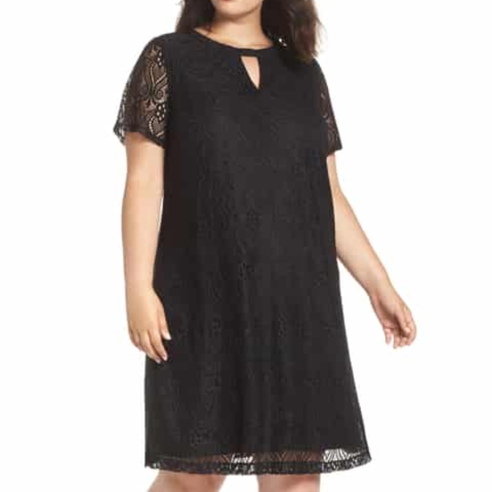 Gorgeous Keyhole Neck Lace Dress